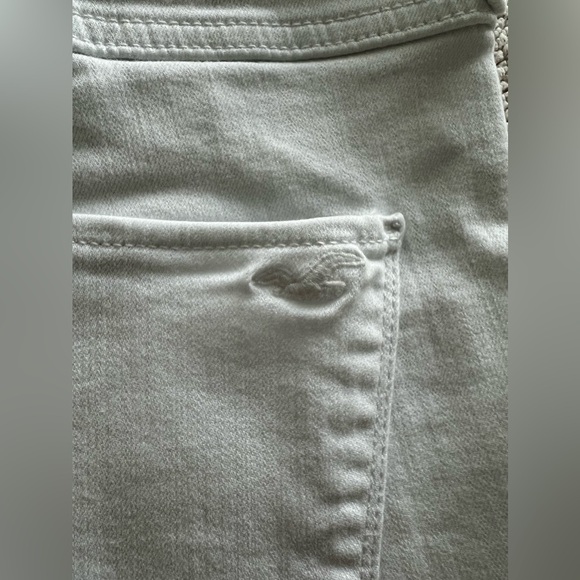 HOLLISTER CALIFORNIA HIGH-RISE JEAN LEGGING | COLOR: WHITE🤍 | SIZE: 5-S/27X26 - Picture 5 of 14